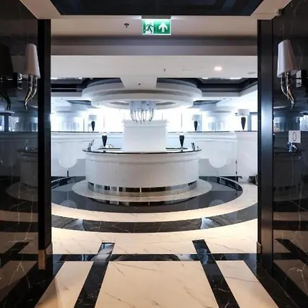 Hanza Tower White 23 & Pool * Szczecin
