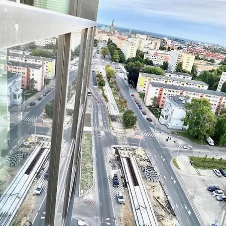 Hanza Tower White 23 & Pool Szczecin